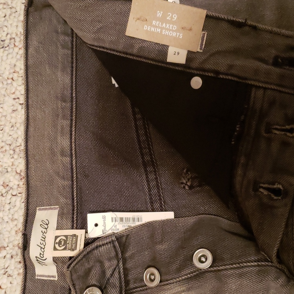 Madewell denim shorts - Picture 3 of 4